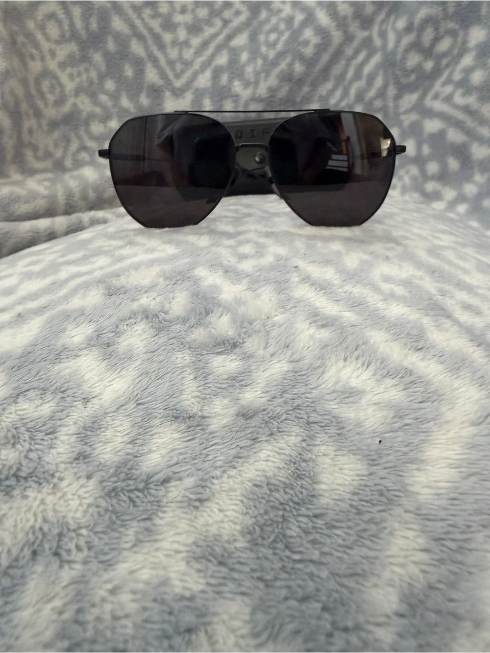 Diff Eyewear Dash Unisex Matte Black Sunglasses Metal Aviator Polarized
